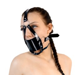Кляп-маска з пластиковою кулею Art of Sex - Slave, Натуральна шкіра, колір Чорний