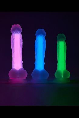 Фалоімітатор Dream Toys, що світиться RADIANT SOFT SILICONE GLOW IN THE DARK DILDO LARGE PINK