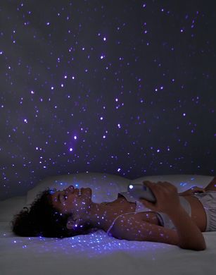 Вакуумний кліторальний стимулятор Svakom Pulse Galaxie Metal Lilac, нічник-проектор зоряного неба