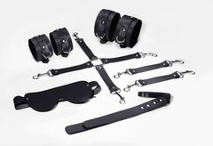 Набор Feral Feelings BDSM Kit 5 Black, наручники, поножи, коннектор, маска, паддл